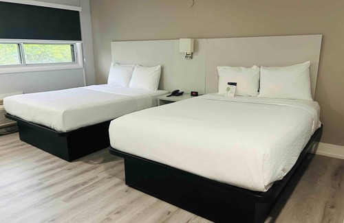 Cornwall Hotel | Motel 6 – Cornwall, ON