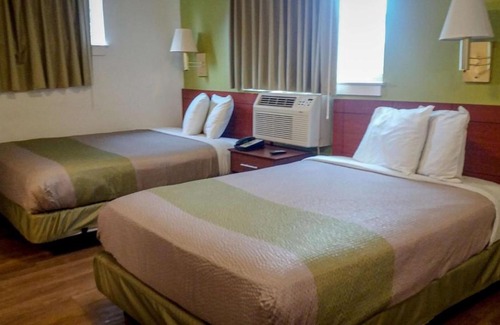 Greensboro Hotel | Motel 6-Greensboro, NC - I-40