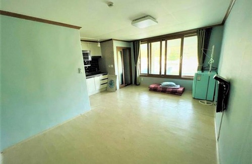 Jindo-gun House | Motel ∙ 6 guests