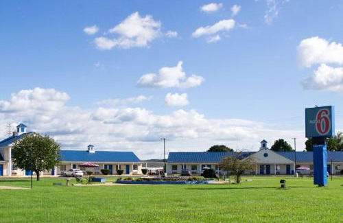 Harrisonburg Hotel | Motel 6-Harrisonburg, VA - South
