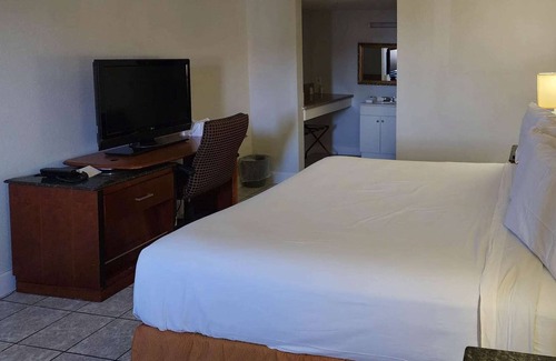 Townsite Hotel | Motel 6 Henderson, NV
