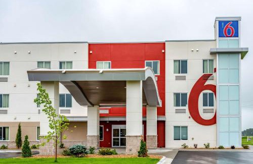 Mankato Hotel | Motel 6-Mankato, MN