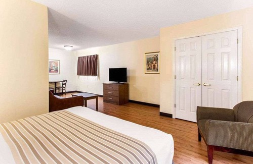 Myrtle Beach Hotel | Motel 6 Myrtle Beach, SC
