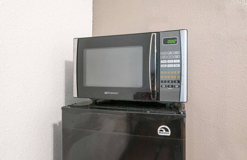 New Iberia Hotel | Motel 6 New Iberia, LA
