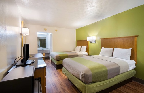 Parkersburg Hotel | Motel 6 Parkersburg, WV