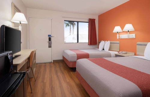 Santa Maria Hotel | Motel 6 Santa Maria, CA - North
