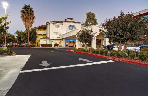 Sunnyvale Hotel | Motel 6-Sunnyvale, CA - North