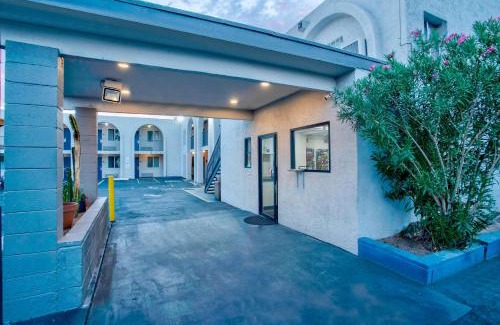 Tucson Hotel | Motel 6 Tucson, AZ - East Williams Center