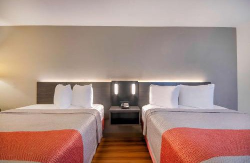 Walton Hotel | Motel 6 Walton, KY - Richwood - Cincinnati Airport South