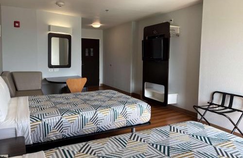 Weslaco Hotel | Motel 6-Weslaco, TX
