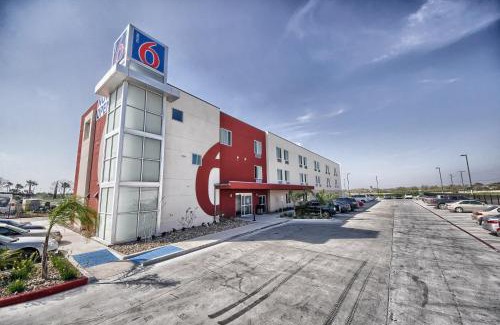 Weslaco Hotel | Motel 6-Weslaco, TX