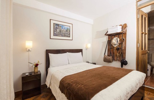 Aguas Calientes House | Motel ∙ 8 guests