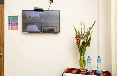 Aguas Calientes House | Motel ∙ 8 guests