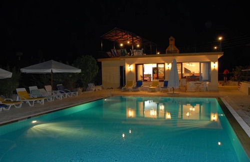Ozankoy House | Motel ∙ 8 guests