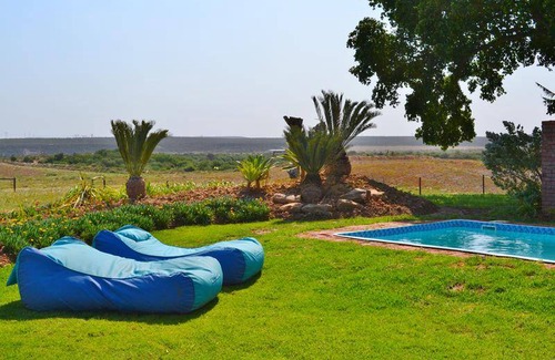 Addo House | Motel ∙ 8 guests