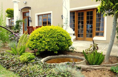 Addo House | Motel ∙ 8 guests