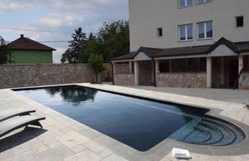 Ljesevo Hotel | Motel Bella