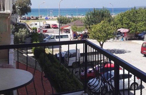 Gumuldur Hotel | Motel Birsin