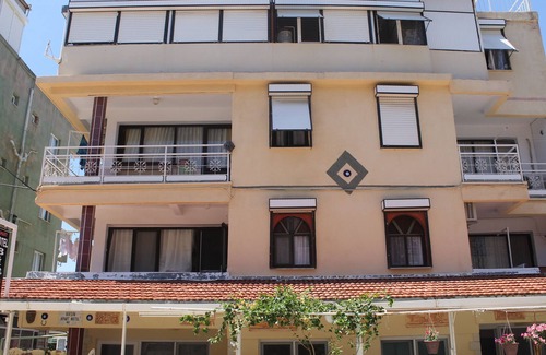 Gumuldur Hotel | Motel Birsin