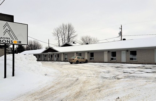 Joliette Regional County Municipality Hotel | Motel Bonsoir