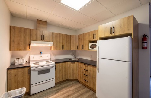 Ste Anne de Beaupre Hotel | Motel et Condo Chez Charley