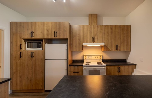 Ste Anne de Beaupre Hotel | Motel et Condo Chez Charley