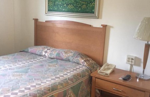 Everett Hotel | Motel express