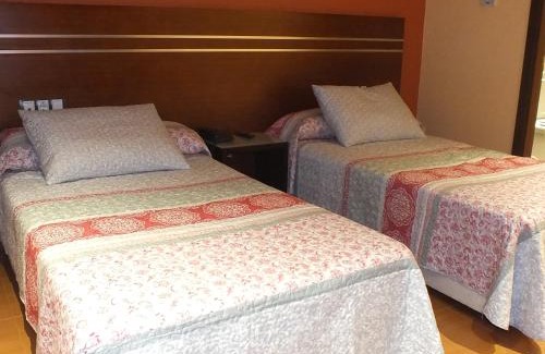 Colloto Hotel | Motel Los Abedules