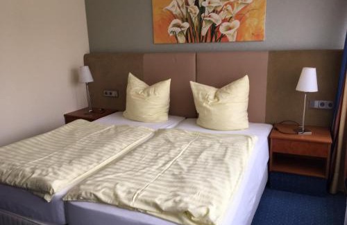 Aschersleben Hotel | Motel Monteur