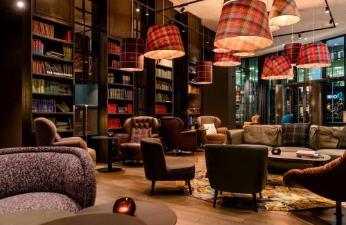 Manchester City Centre Hotel | Motel One Manchester-St. Peter´s Square