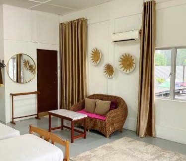 Si Rusa Hotel | Motel Pantai Cahaya