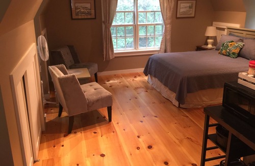 Wiscasset Apartment | Motel room " like" without the motel noise.