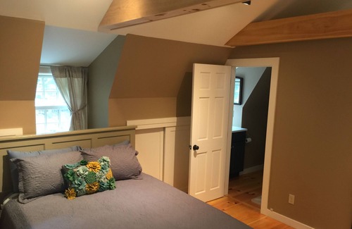 Wiscasset Apartment | Motel room " like" without the motel noise.