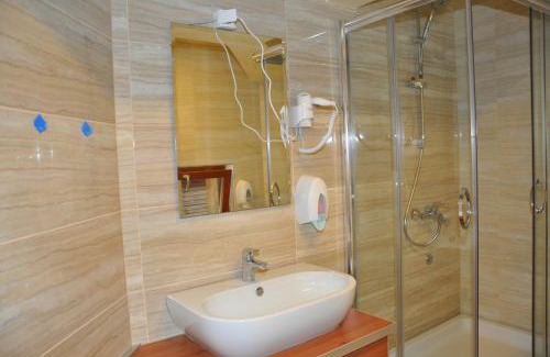 Montenegro Hotel | Motel Tara MB