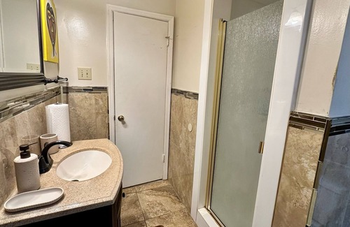 Riverdale Apartment | Mother Earth's Heal Inn 1-bedroom apartment in fabulous Riverdale with WiFi, AC
