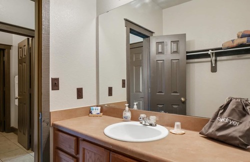 Graford Apartment | Motorboat Inn Studio 8: Sleeps 4