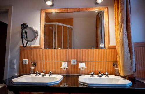 Warthausen Bed & Breakfast | Motorworld Inn