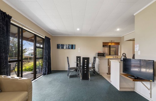 Motuoapa Cottage | Motuoapa Studio - Motuoapa Holiday Unit