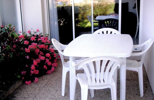 Tregastel Apartment | "MOUETTES" Rental Trégastel Sea Beach at 40m Feet in the water Côte Granit Rose