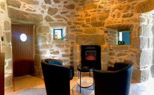 Cleden-Cap-Sizun Villa | MOULIN DE KERNOT