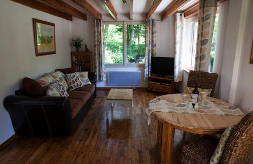 Faux-la-Montagne House | Moulin De Villesaint