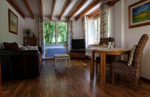 Faux-la-Montagne House | Moulin De Villesaint