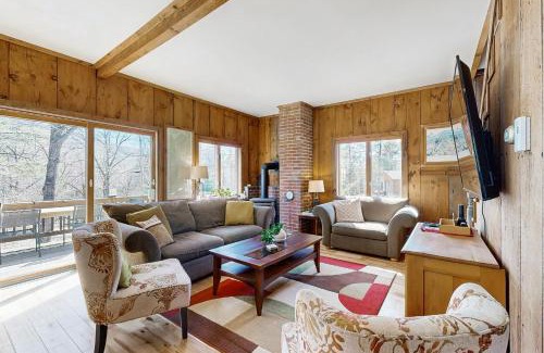Greenwood Ski Chalet | Mount Abram's Chalet