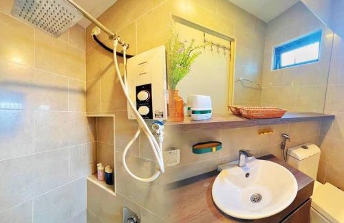 Tebrau Apartment | Mount Austin Cube8teen Homestay 新山