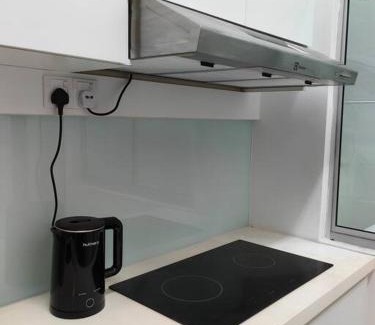 Tebrau Apartment | Mount Austin Manhattan Homestay. 1-5 Pax/Projector Netflix