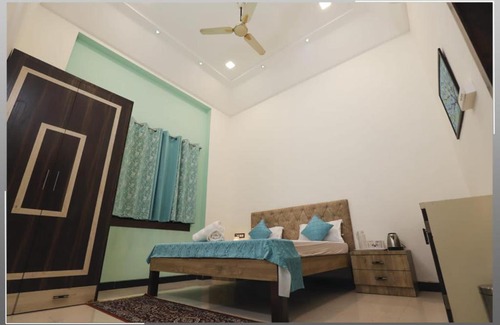 St.Stanislaus Villa Villa | Mount Bliss Villa, MTDC Approved