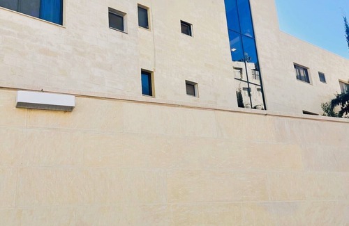 Jabal Al-Hussein Apartment | mount houssein