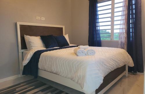 Seatons House | Mount Joy Getaway