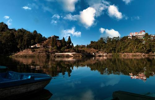 Mirik Hotel | Mount Queens Hill Resort & Spa