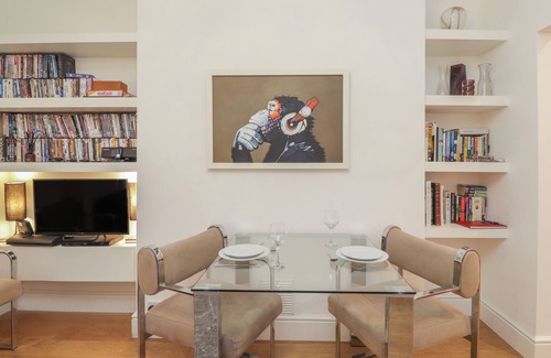 Royal Tunbridge Wells Apartment | MOUNT SION, romantic, luxury holiday cottage in Royal Tunbridge Wells